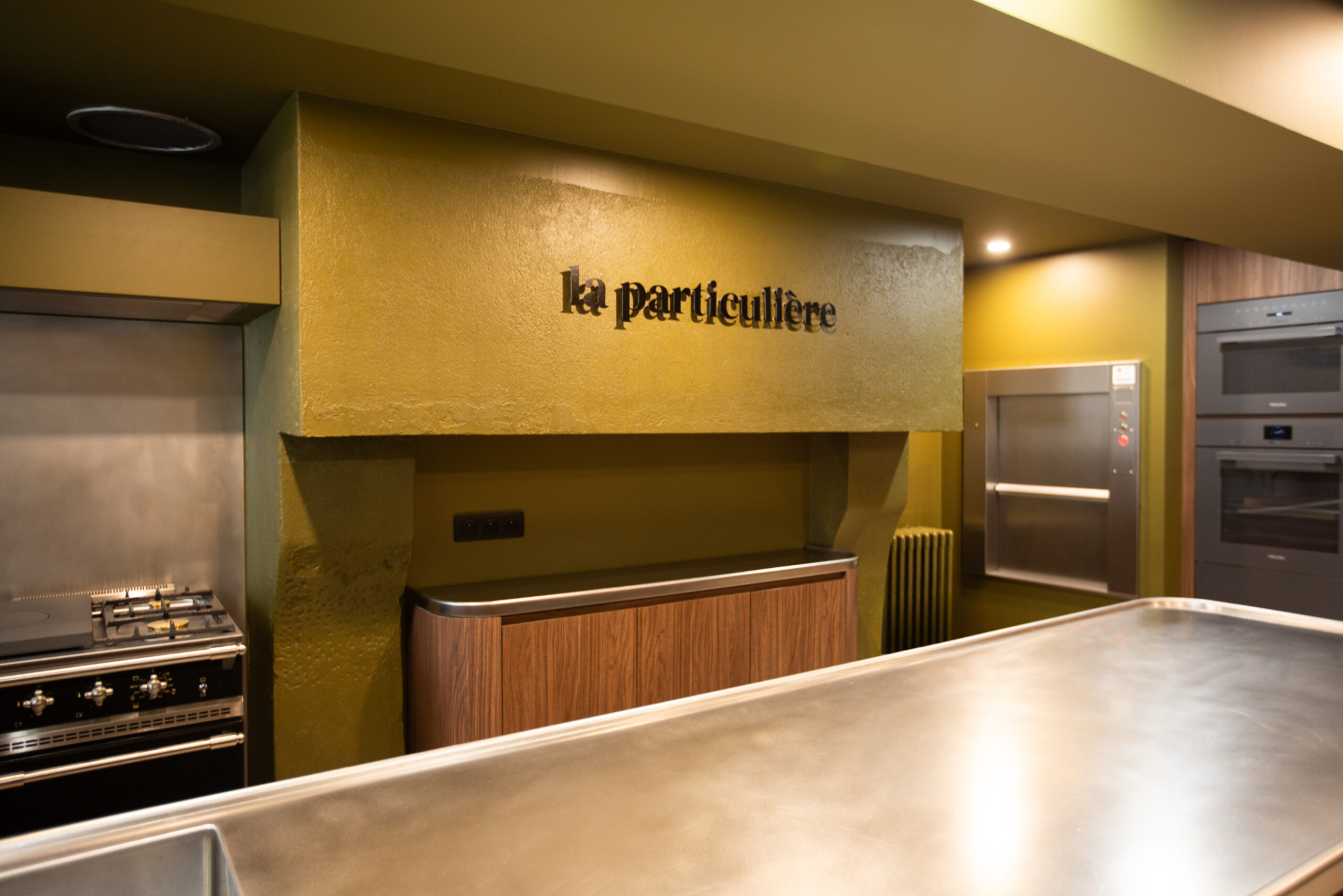 Espace précis pour plateforme professionnelle